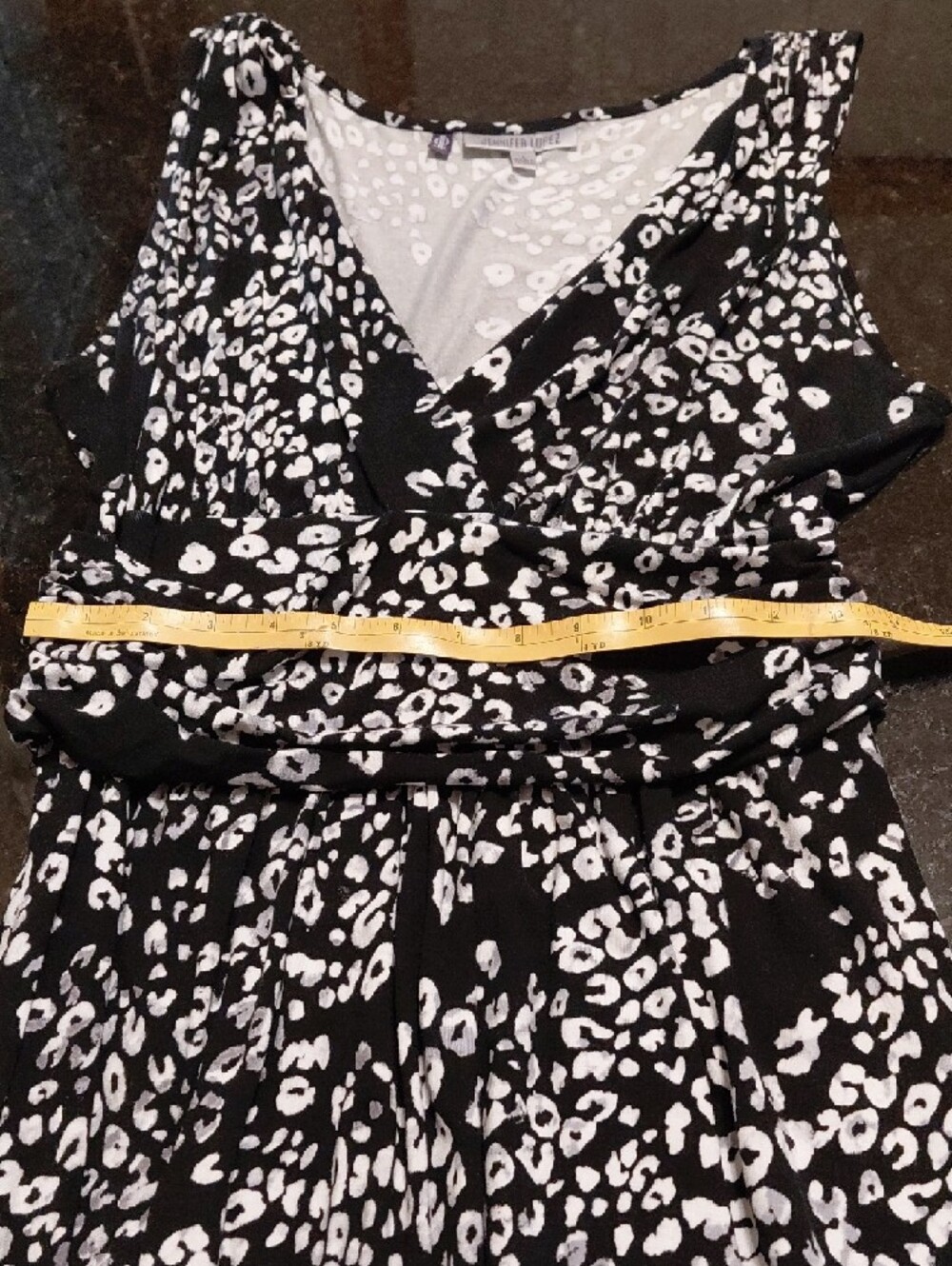 Jennifer Lopez Black & White Floral V‑Neck Maxi Dress Sz L - Picture 7 of 8